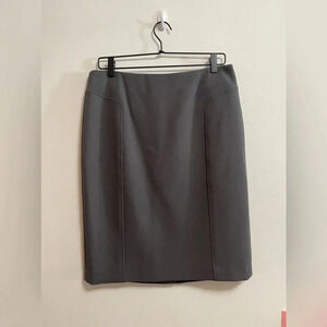 Halogen - Women’s Pencil Skirt -‎ Lined - Grey/Charcoal- Size 10